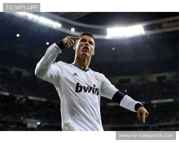 耐克足球球星风采展现：从梅西到C罗，他们如何定义足球的未来